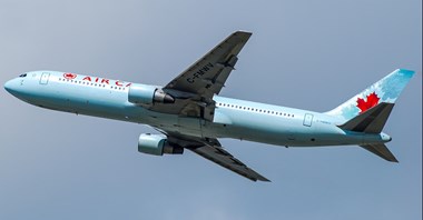 Air Canada przywróci do latania dwa boeingi B767-300