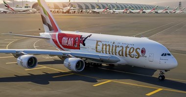 Emirates: Kolejny A380 w specjalnych barwach. Tym razem AC Milan