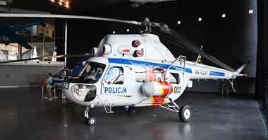 Policyjny Mi-2 kolejnym eksponatem Muzeum Lotnictwa Polskiego (zdjęcia)