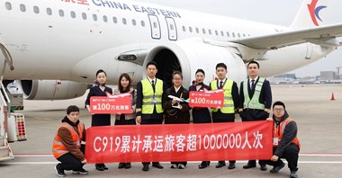 Samoloty COMAC C919 przewiozły już ponad milion pasażerów