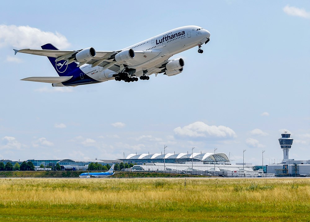 Lufthansa: Airbus A380 poleci do Denver